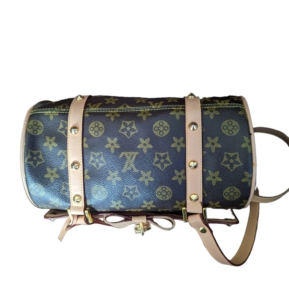 Shoulder Bag - Picture 6 of 13